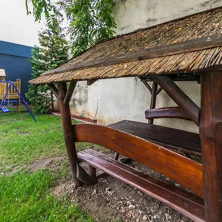 Mariposa Budapest
