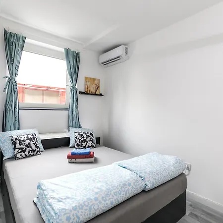 Mariposa Lägenhet Budapest