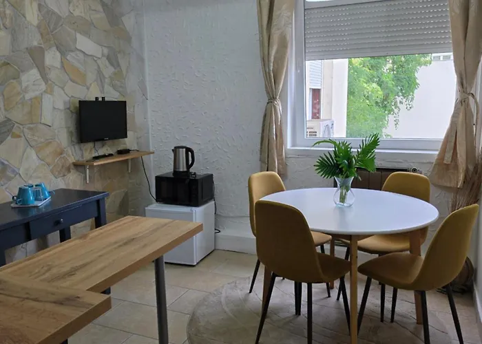 Apartman Mariposa *