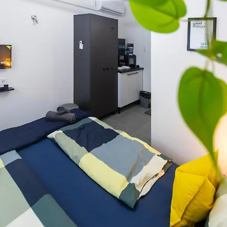 Mariposa Apartman *